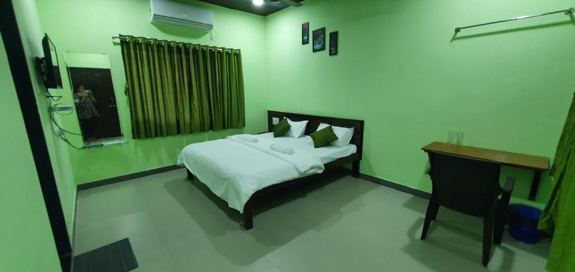 Hotel Happy Holiday Alibaug Alībāg Exterior foto