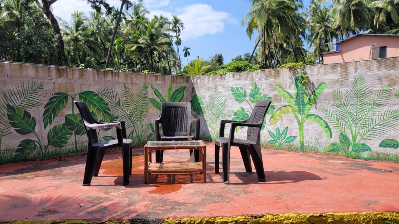 Hotel Happy Holiday Alibaug Alībāg Exterior foto